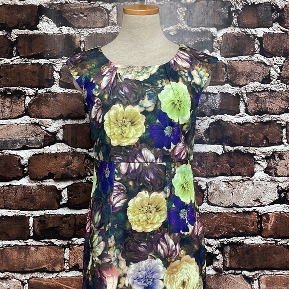 Darling Layla Fitted Dress Midi Short Sleeves Green Purple Floral Size Small S - Picture 6 of 14
